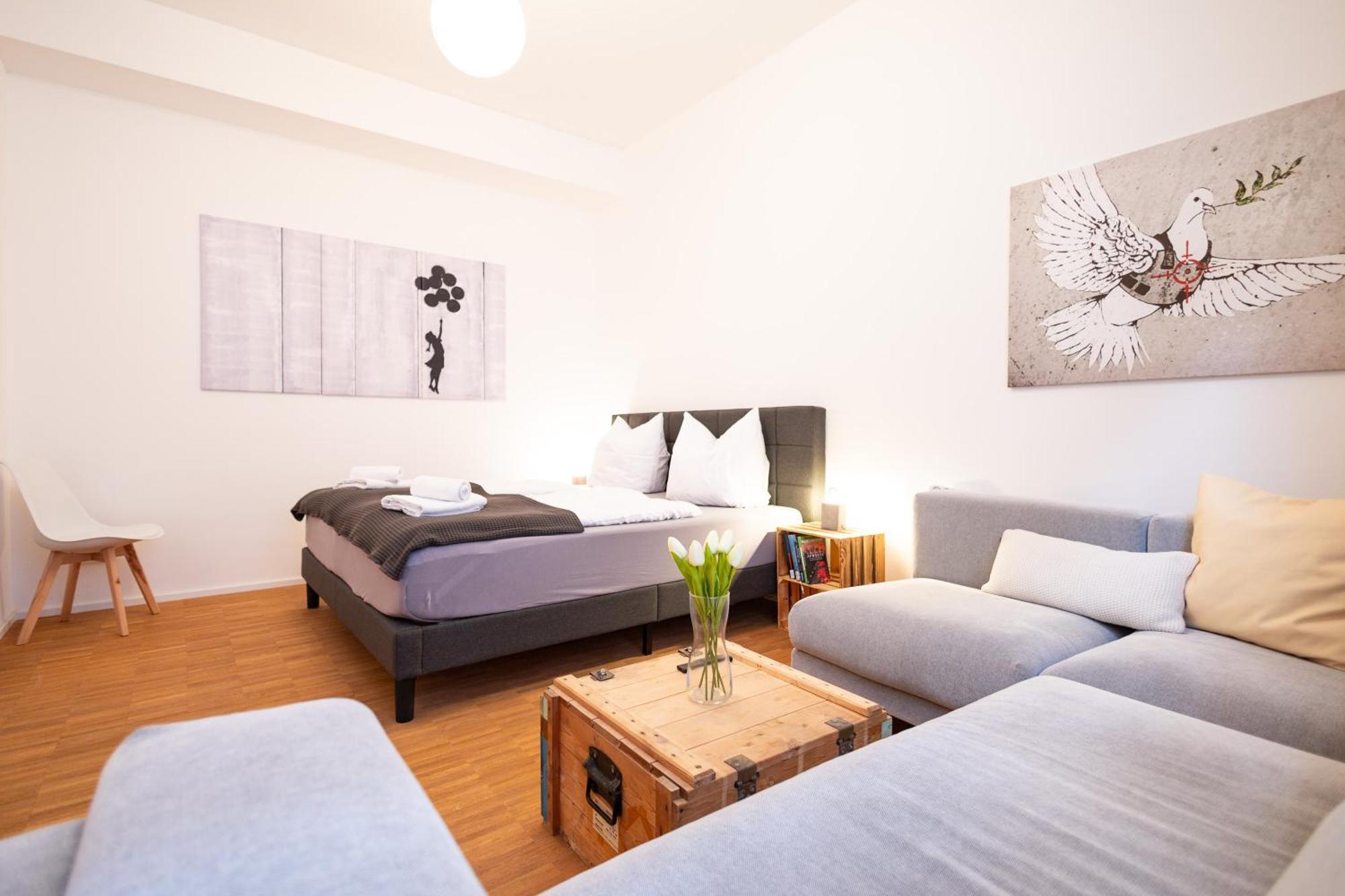 Ko-Living - Beatles Und Banksy Suites & Studios Am Eselsbrunnen - Altstadt - Kueche Halle (Saale) Exterior foto