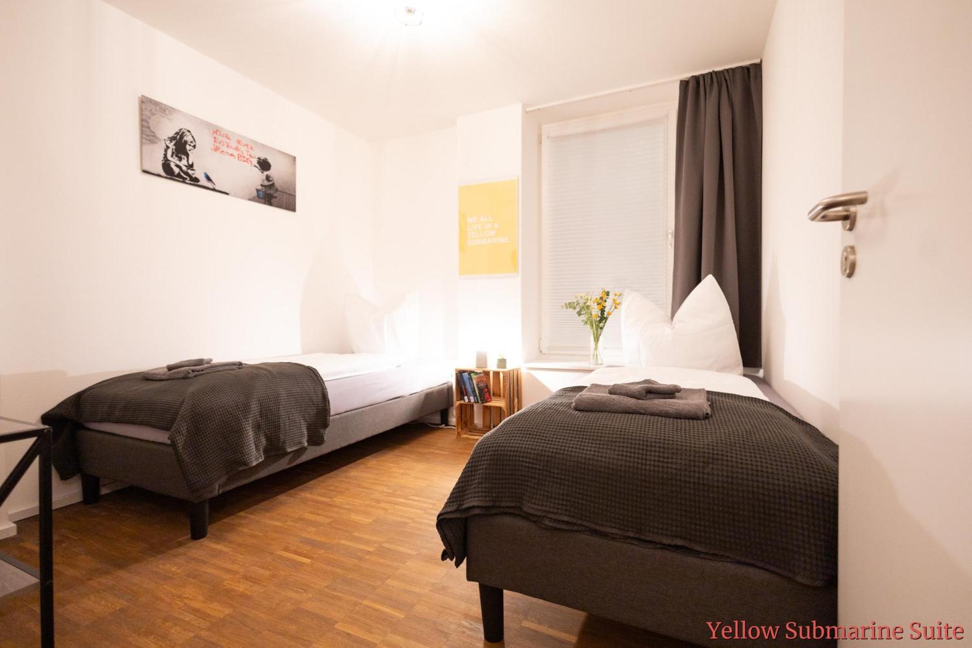 Ko-Living - Beatles Und Banksy Suites & Studios Am Eselsbrunnen - Altstadt - Kueche Halle (Saale) Exterior foto